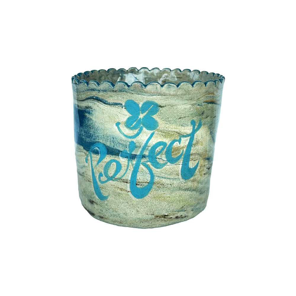 front of cachepot