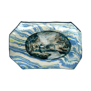 front of tray 