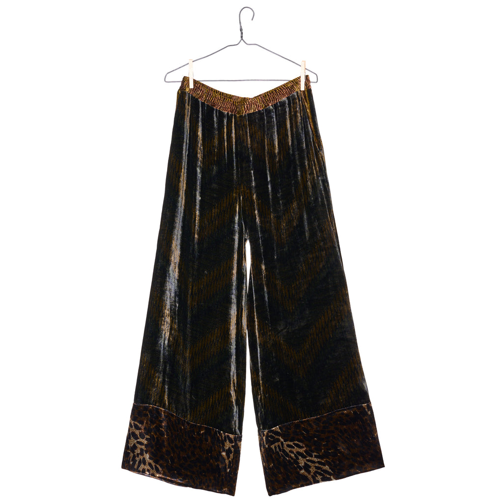 PLM-Kanada-Trousers-velvet-front